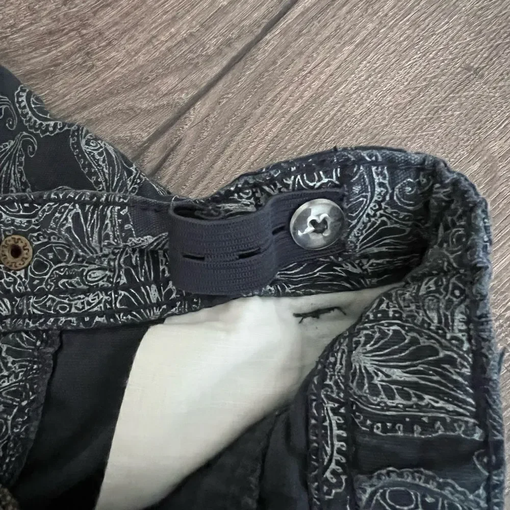 Genuine Kids from OshKosh Boys' Dressy Blue Chino Paisley Shorts size 2 T